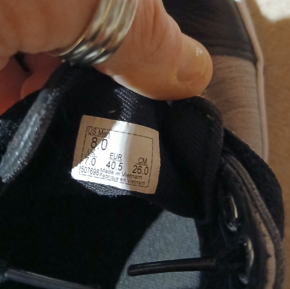 **Vans**BUY 1 GET 1 🆓**Ward T&L Drizzle/Black Shoes Sz 8M/9.5W - Picture 10 of 13